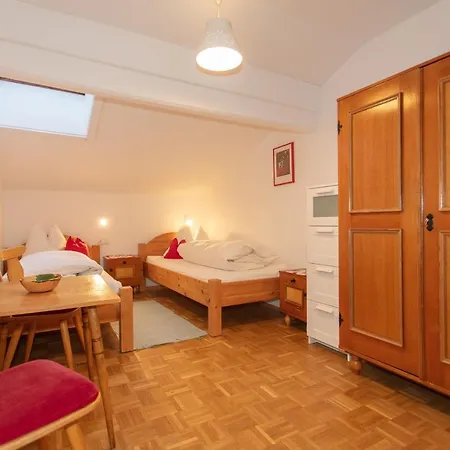 Knippschild Apartment *